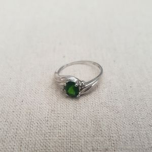 10k White Gold Emerald Ring. Listed as Poshmark suggested price.